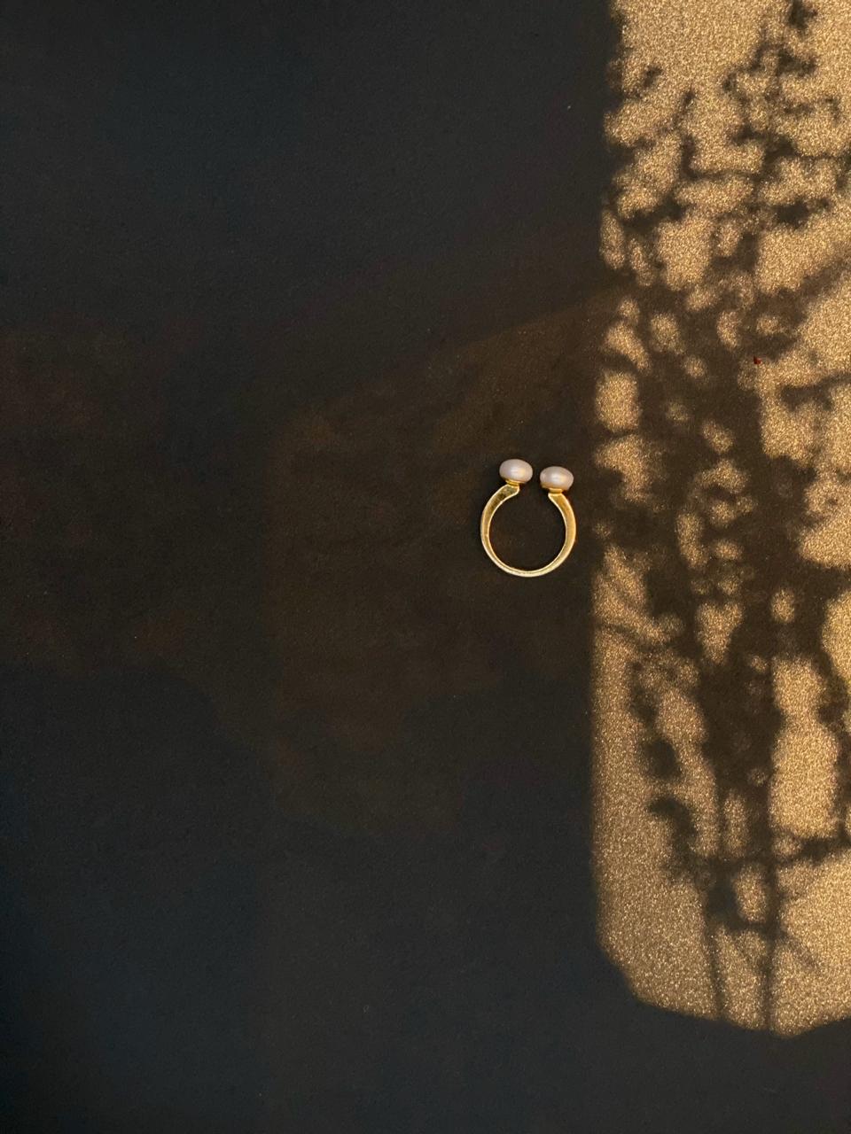 Small Pearl Ring